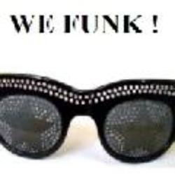 W-e-f-u-n-k radio logo