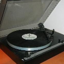 Zores Radio logo