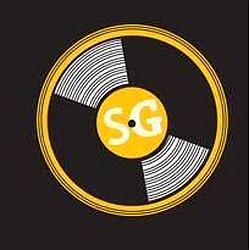 Skyline Gold 102.5 FM logo