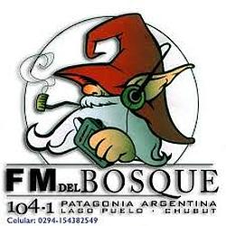 FM DEL BOSQUE logo