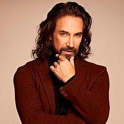Miled Music Marco Antonio Solís radio logo