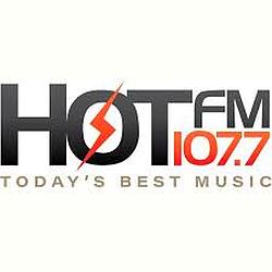107.7 HOT FM logo