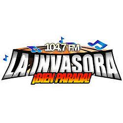 La Invasora 104.7 radio logo